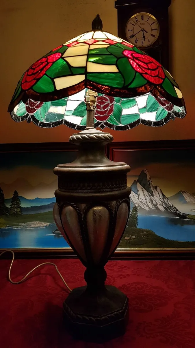 Vintage 32"Tall ArtDeco Bronze/Copper Tiffany Lamp - Image 4