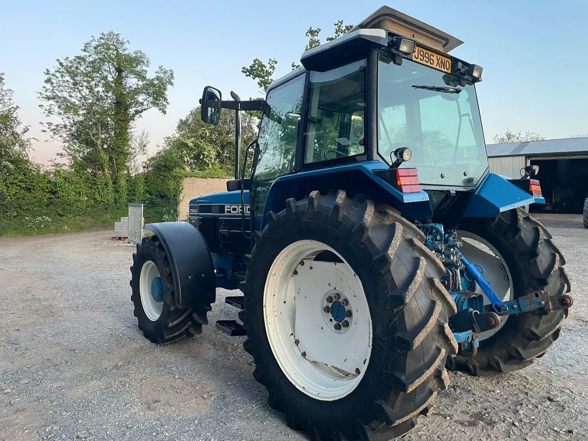 Ford 7840 Tractor - Image 2