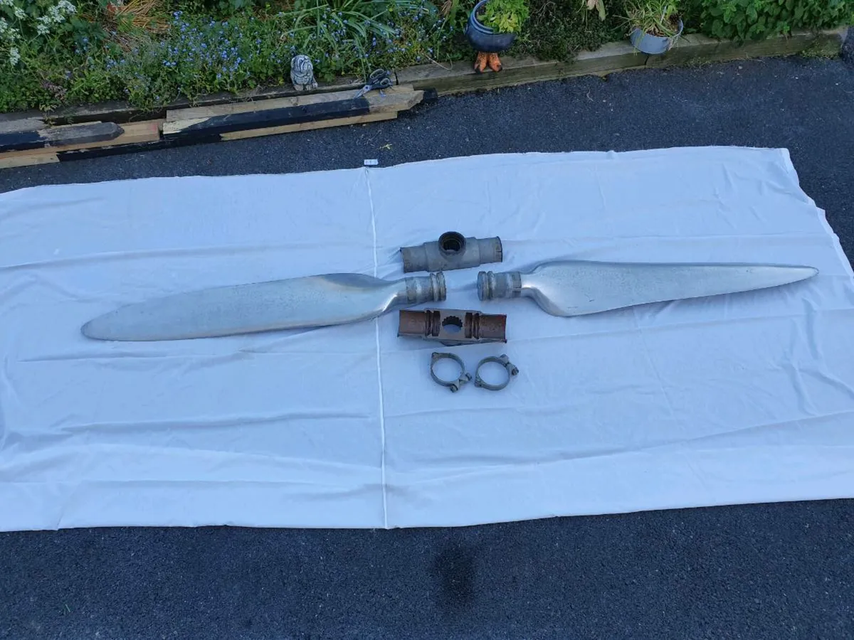 Junkers j.u  52  aluminium  propeller - Image 1
