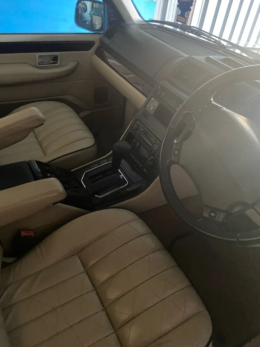 Range Rover 4.0 HSE - Image 2
