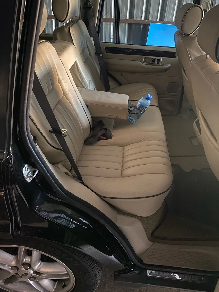 Range Rover 4.0 HSE - Image 3