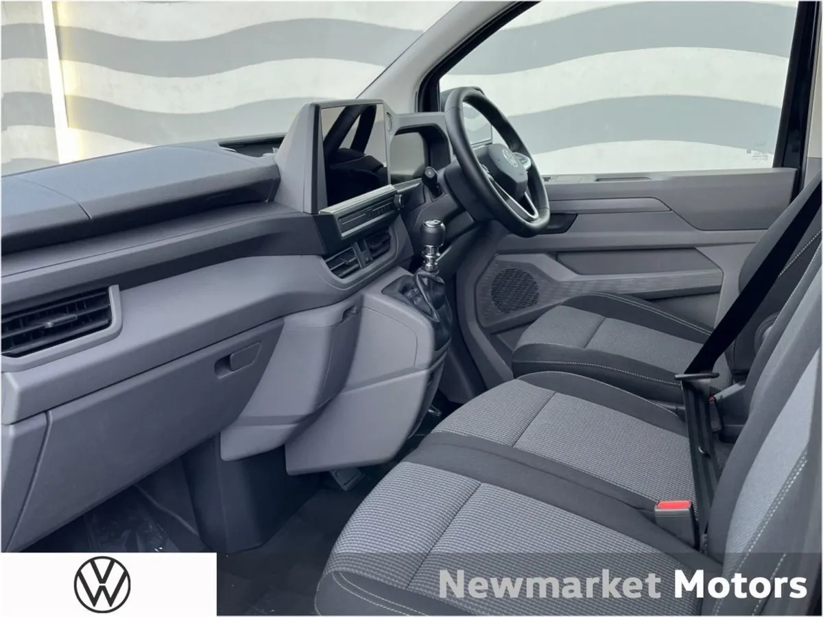 Volkswagen Transporter Short Wheel Base Trendline - Image 4