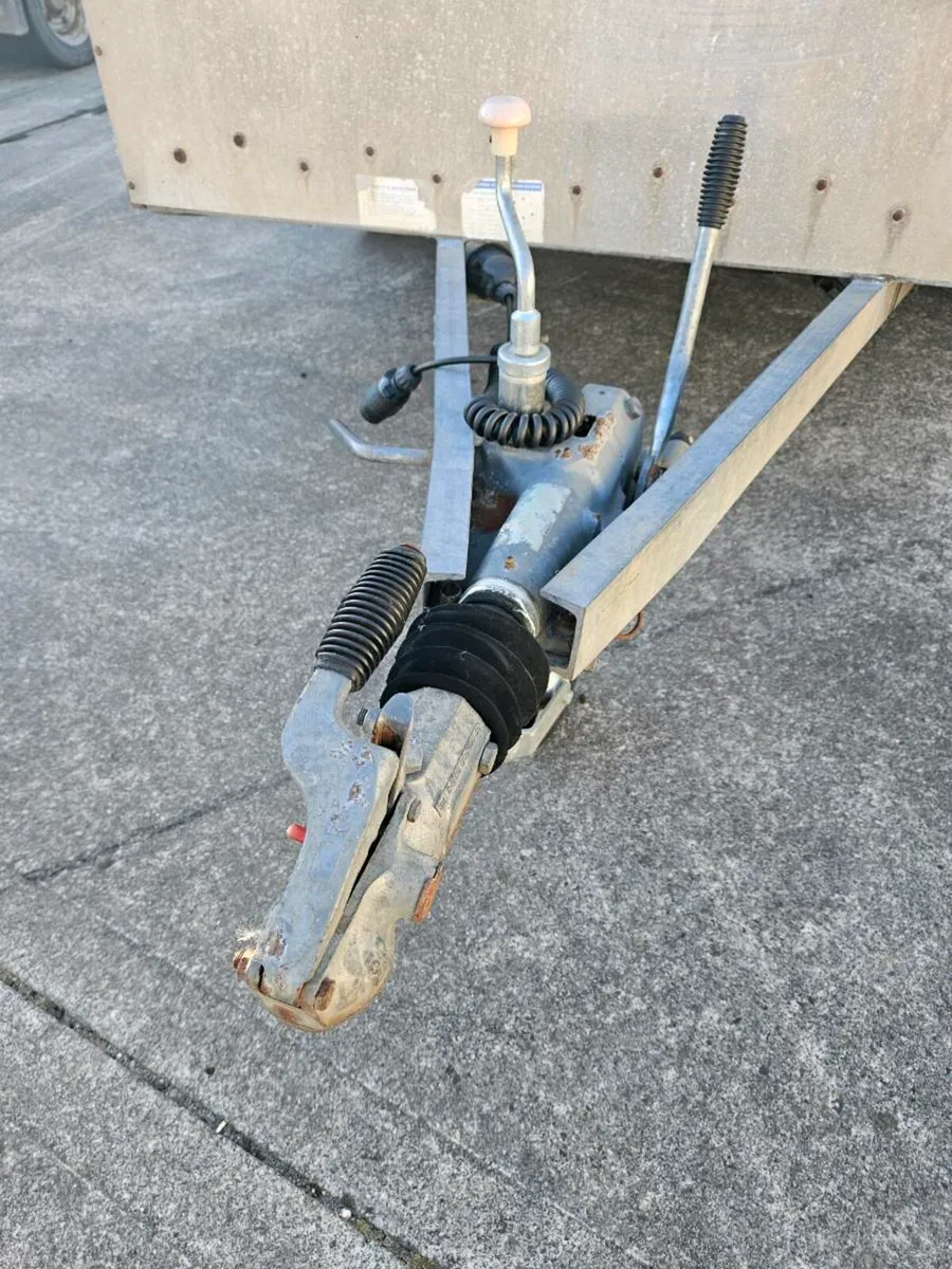 Sheep Trailer - Image 3