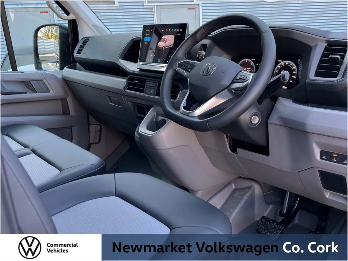 Volkswagen Crafter Highline Automatic Medium Whee - Image 2