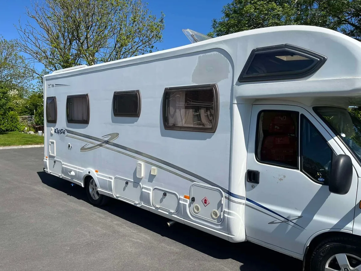 Motorhome - Image 2