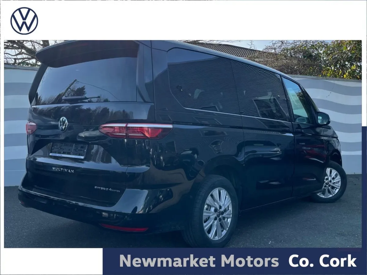 Volkswagen Multivan 7 Seater Life 1.5tsi 240BHP A - Image 3