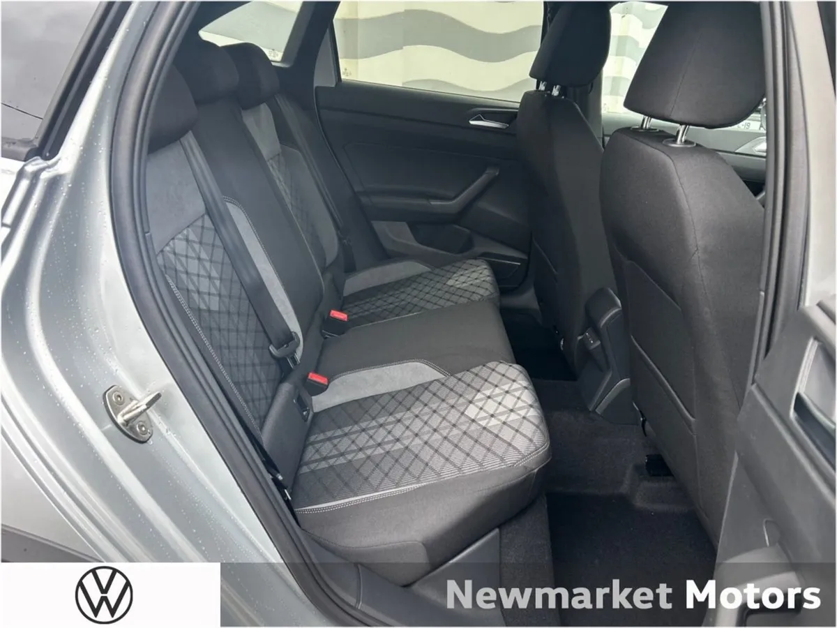 Volkswagen Taigo R-line 75 1.0tsi 116BHP IN Stock - Image 4