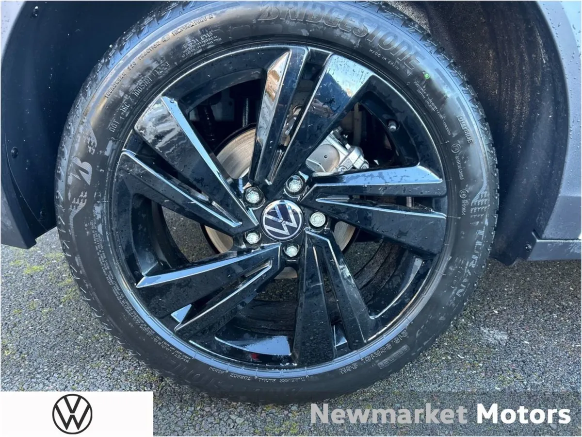 Volkswagen T-Roc R-line With Black Styling Packag - Image 2