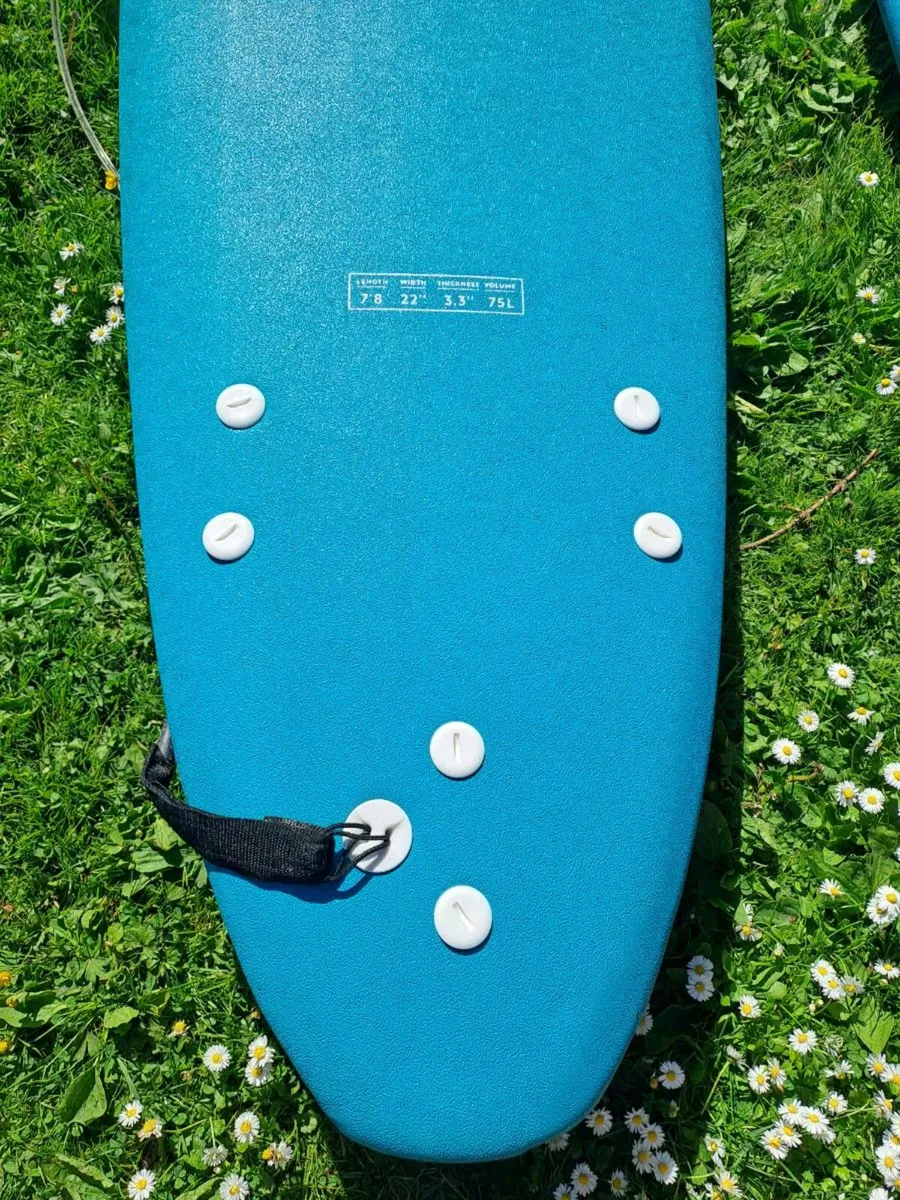 Foam surfboard 7'8 - Image 3