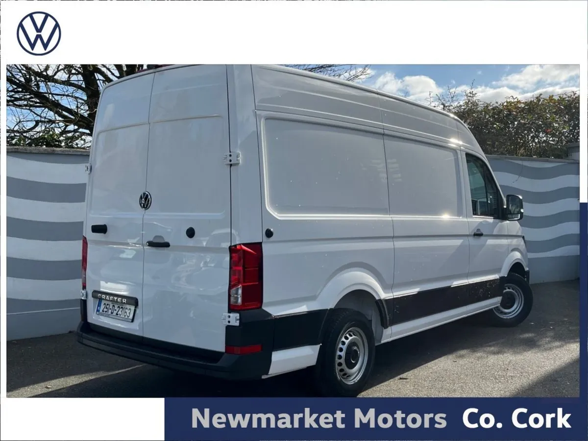 Volkswagen Crafter 35 Trendline High Roof Medium - Image 3