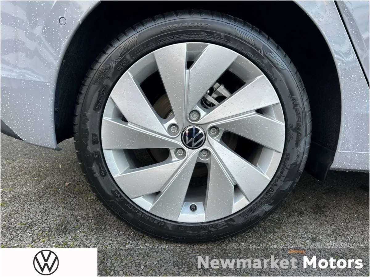 Volkswagen Golf Edition 75 2.0tdi IN Stock Availa - Image 2