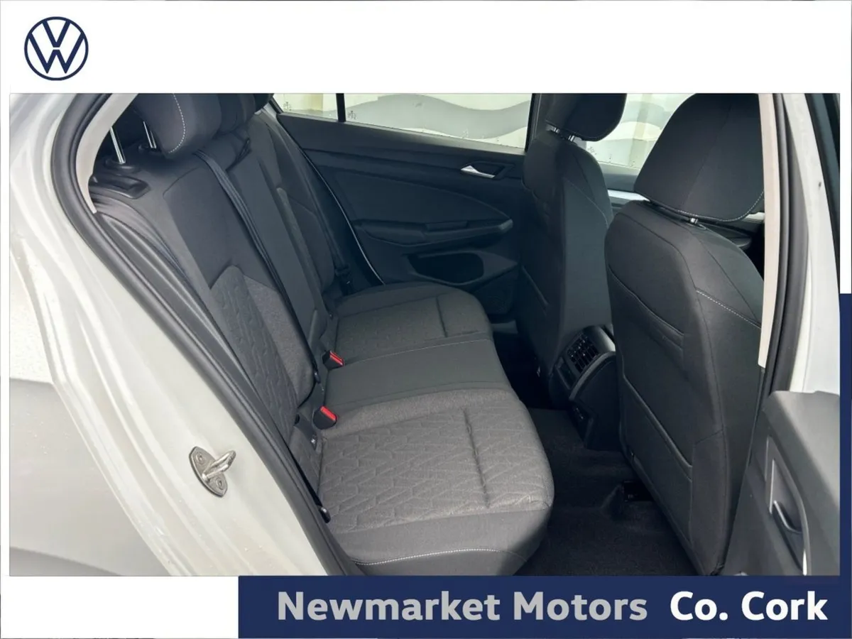 Volkswagen Golf Edition 75 2.0tdi IN Stock Availa - Image 3
