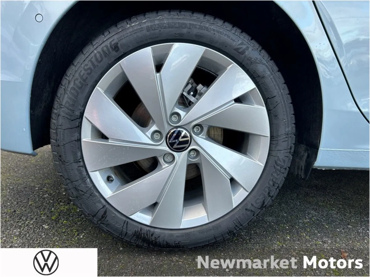 Volkswagen Golf Edition 75 2.0tdi IN Stock Availa - Image 2