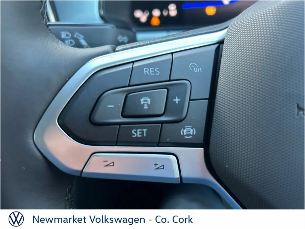 Volkswagen T-Roc Edition 75 2.0tdi 6 Speed 116BHP - Image 4