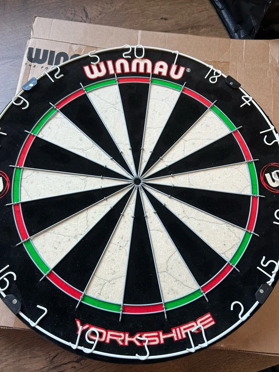 Yorkshire Dartboard - Image 2