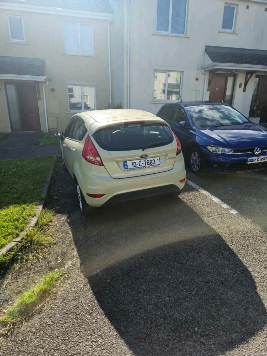 Ford Fiesta 2010 1.25 - Image 3
