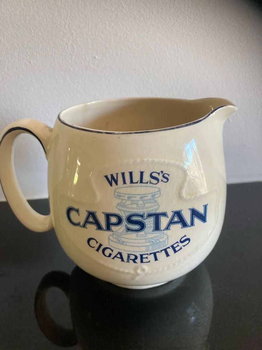 Pub memorabilia - Image 3