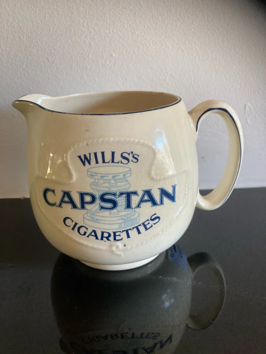 Pub memorabilia - Image 4