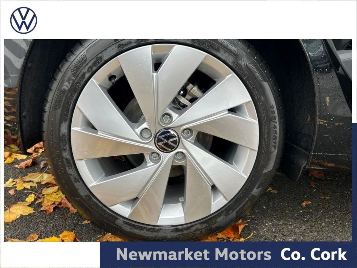 Volkswagen Golf Launch Edition 2.0tdi 115BHP 6 Sp - Image 3