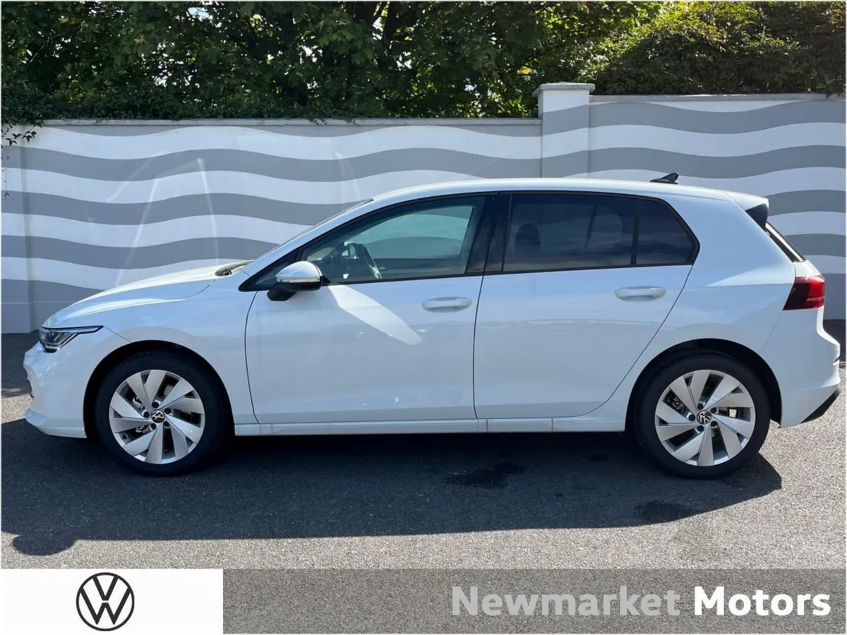 Volkswagen Golf Launch Edition 1.5tsi 115BHP 6 Sp - Image 4