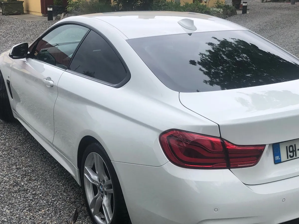 BMW 4-Series 2019 - Image 4