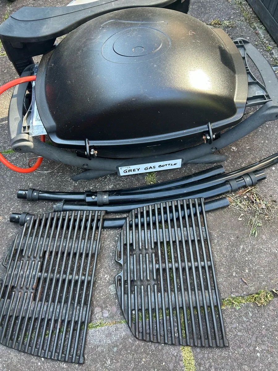 Weber Gas BBQ - Image 4