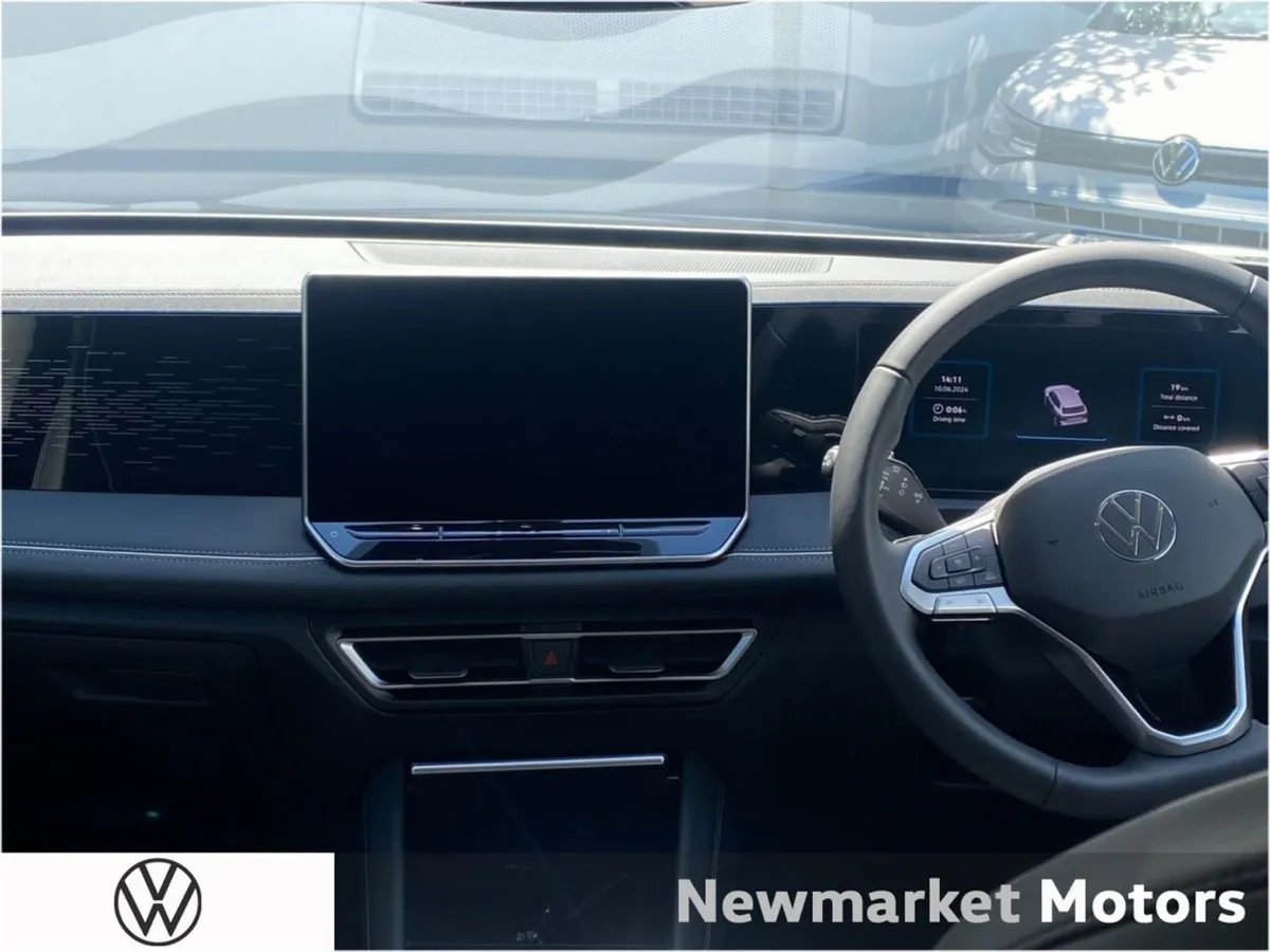 Volkswagen Tiguan Elegance 2.0tdi 150BHP DSG - Image 2