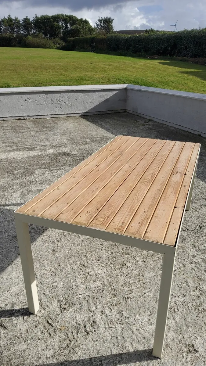 Kitchen Table - Image 4