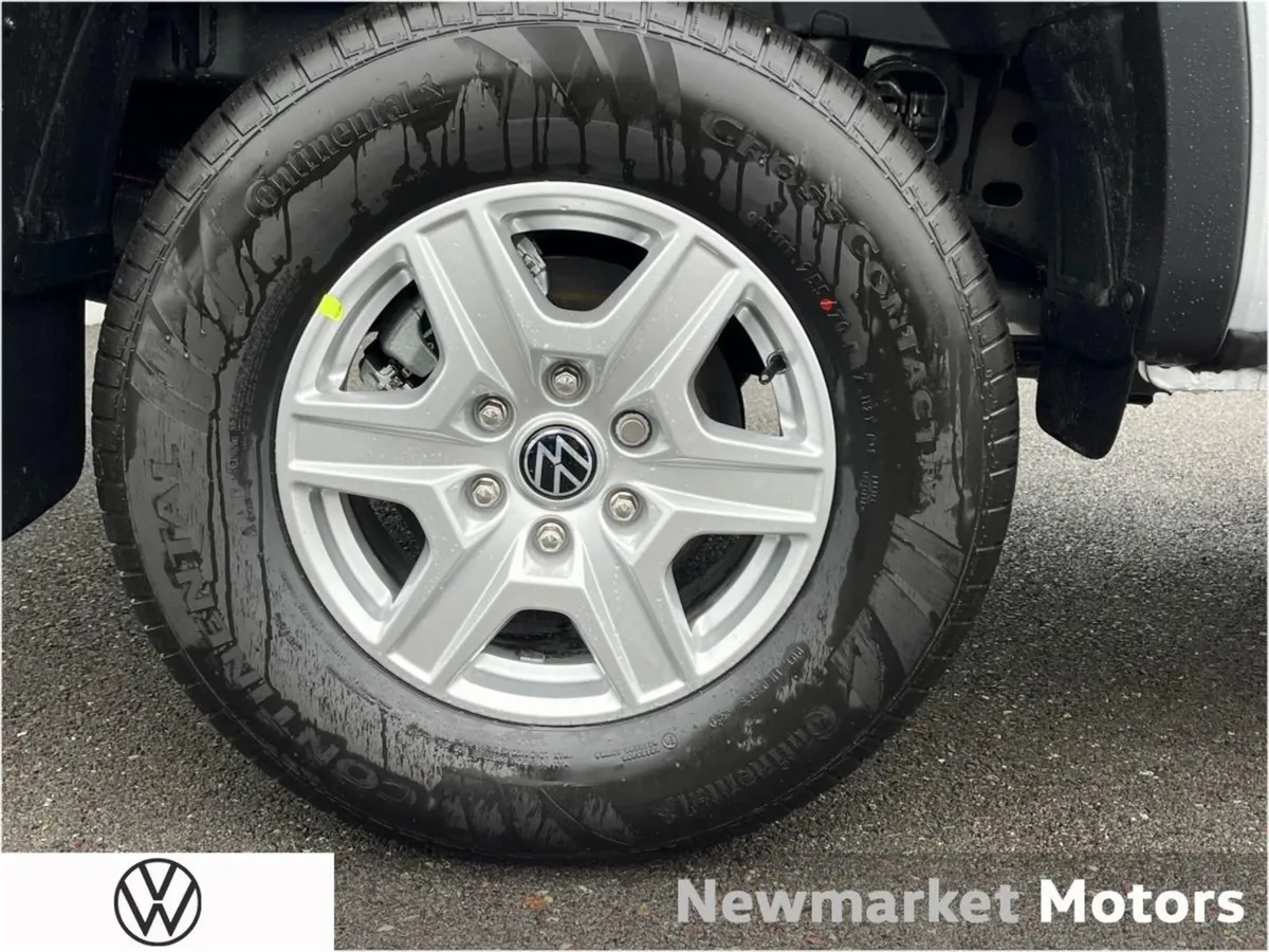 Volkswagen Amarok 2.0tdi (2.1) Life 202BHP Automa - Image 2