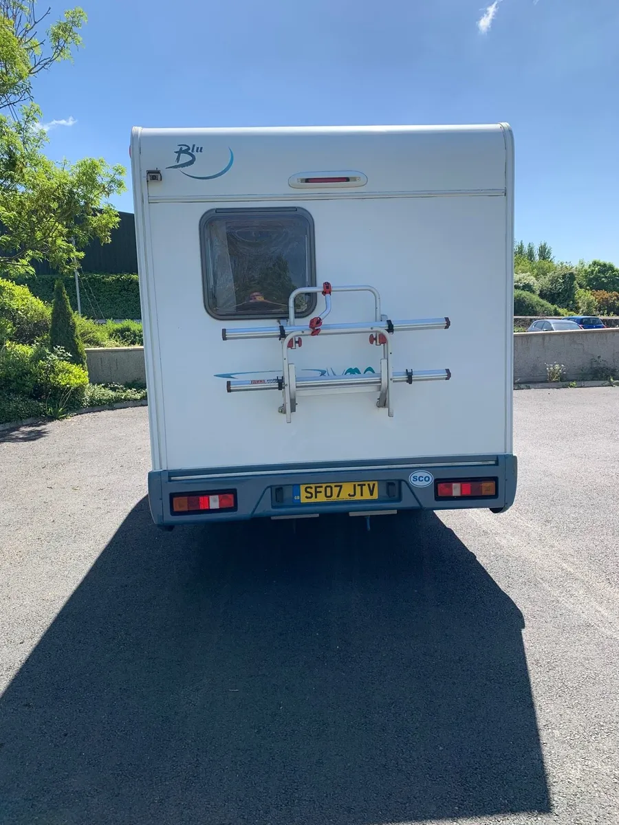 Motorhome - Image 3