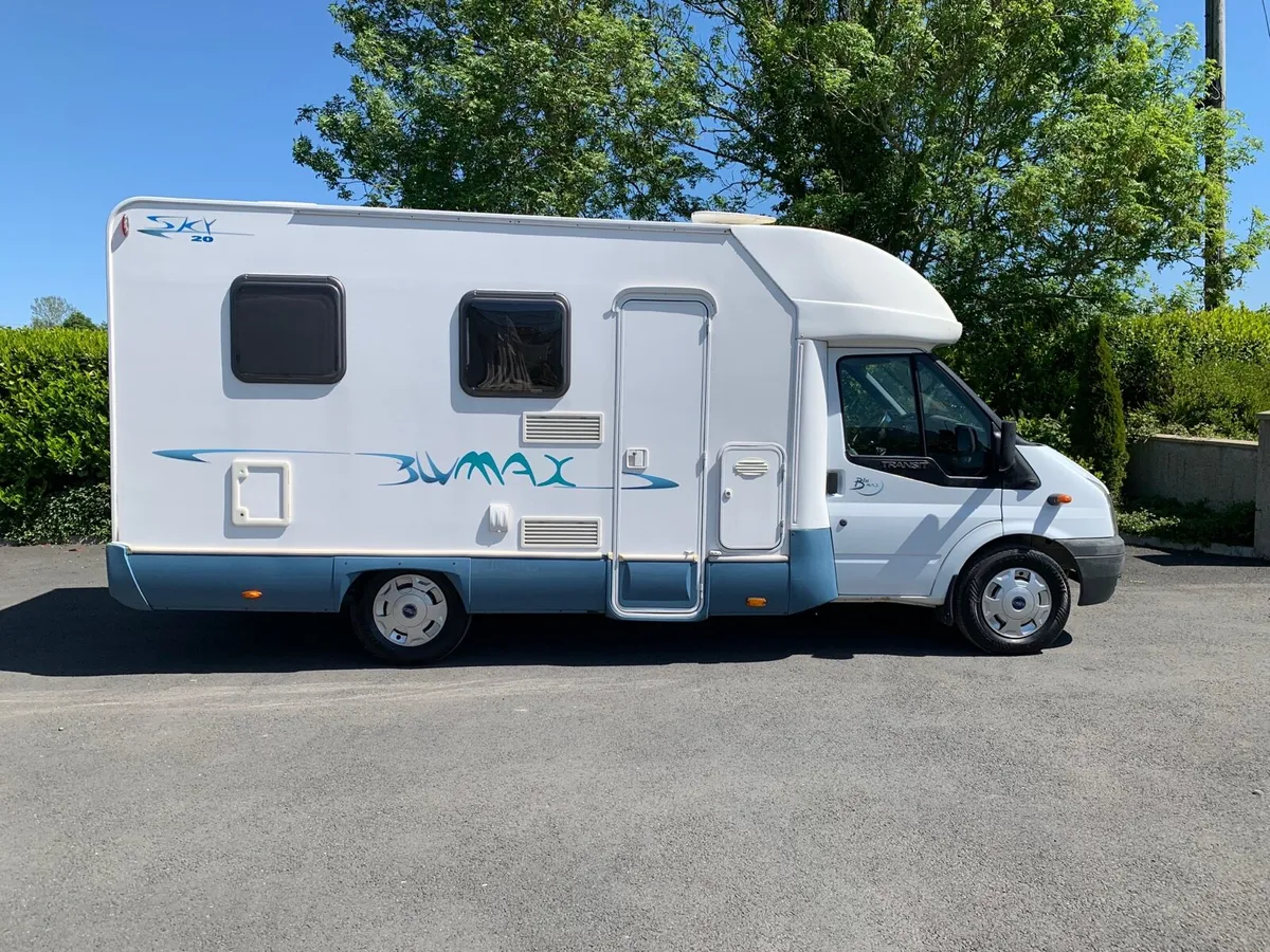Motorhome - Image 4