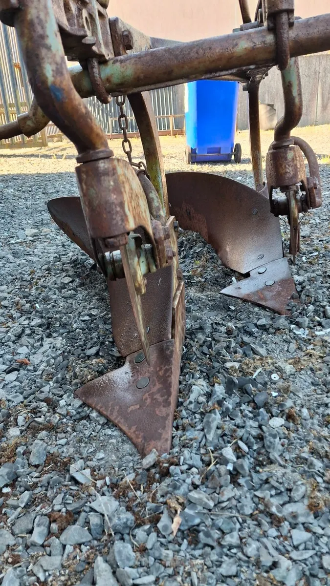 Ford ferguson plough - Image 1