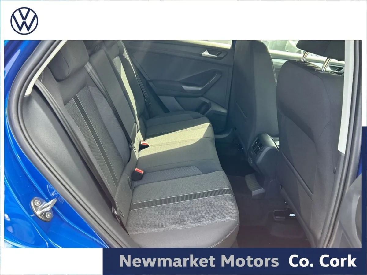 Volkswagen T-Roc Edition 75 2.0tdi - Image 3