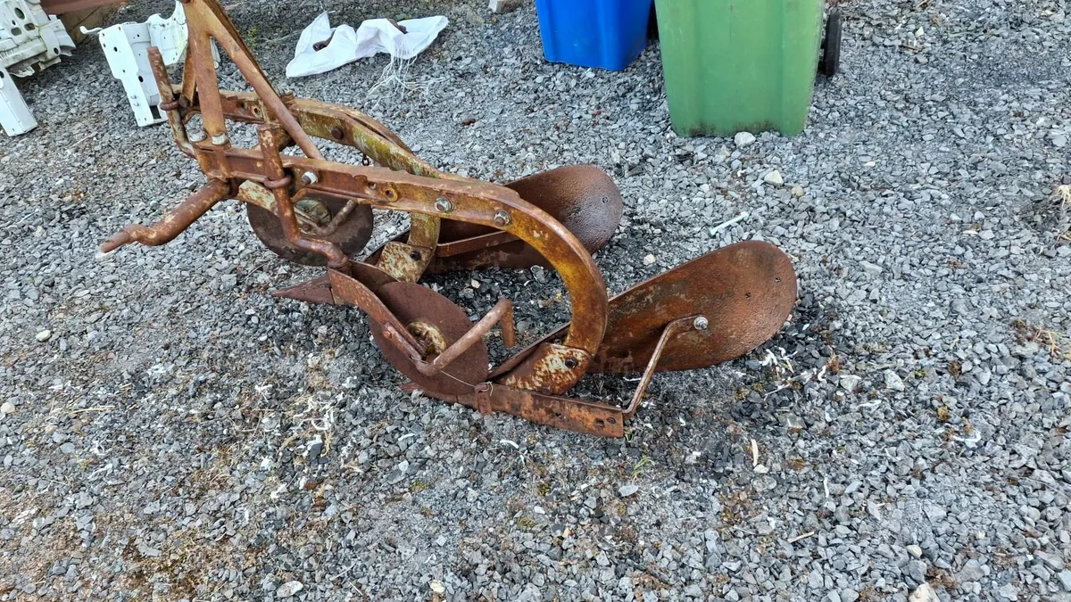 Ford ferguson plough - Image 4