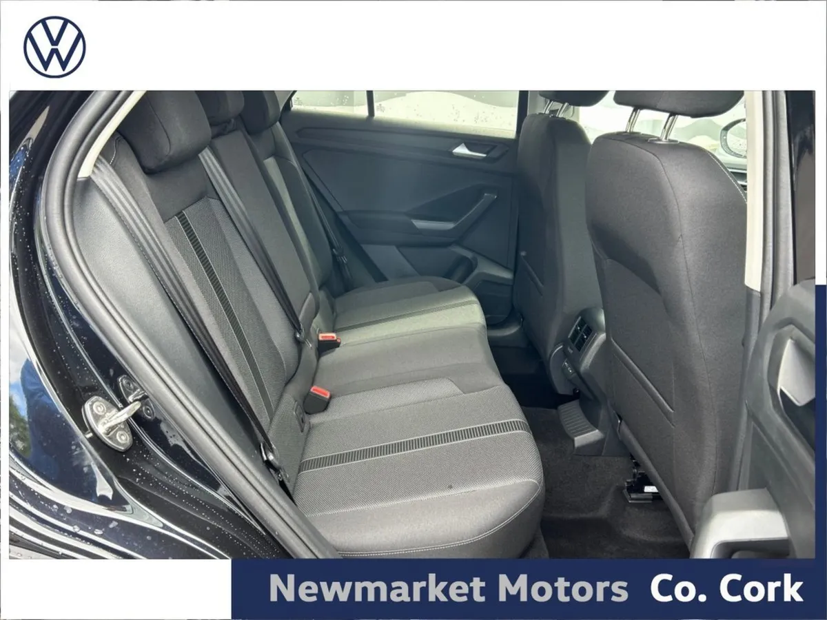 Volkswagen T-Roc Edition 75 2.0tdi - Image 3