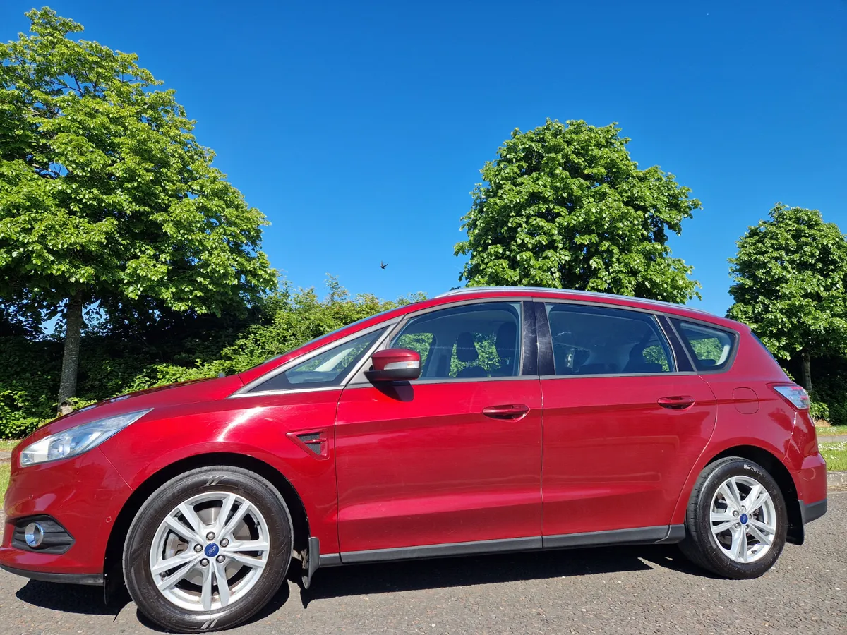 Ford S-MAX , 2L , 7 SEATS , LOW KMS, NCT STUNNING - Image 2