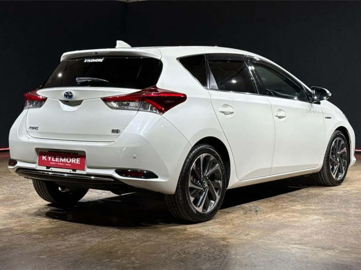 Toyota Auris 1.8 Hybrid Automatic - Upgraded Allo - Image 3