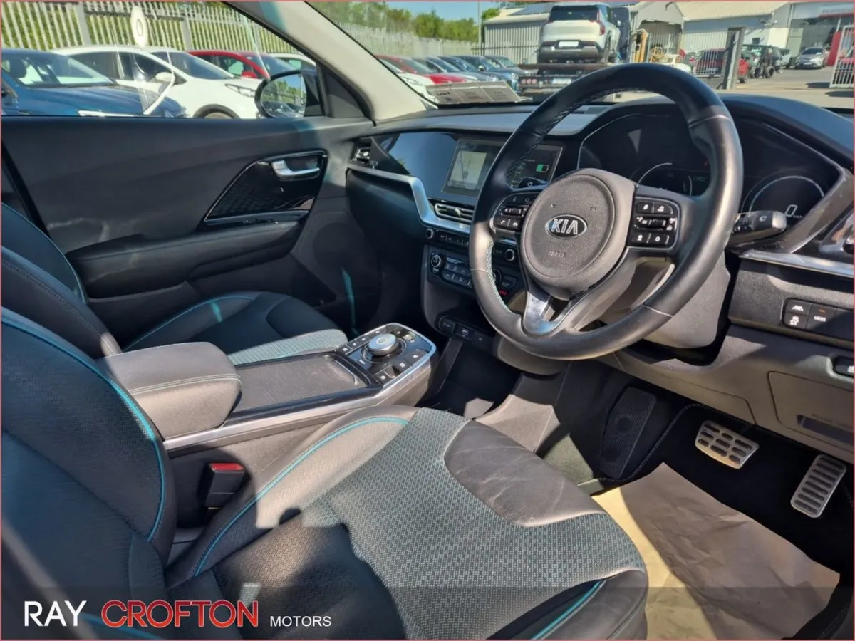 Kia E-Niro Niro E-niro PE LR 5DR Auto - Image 2