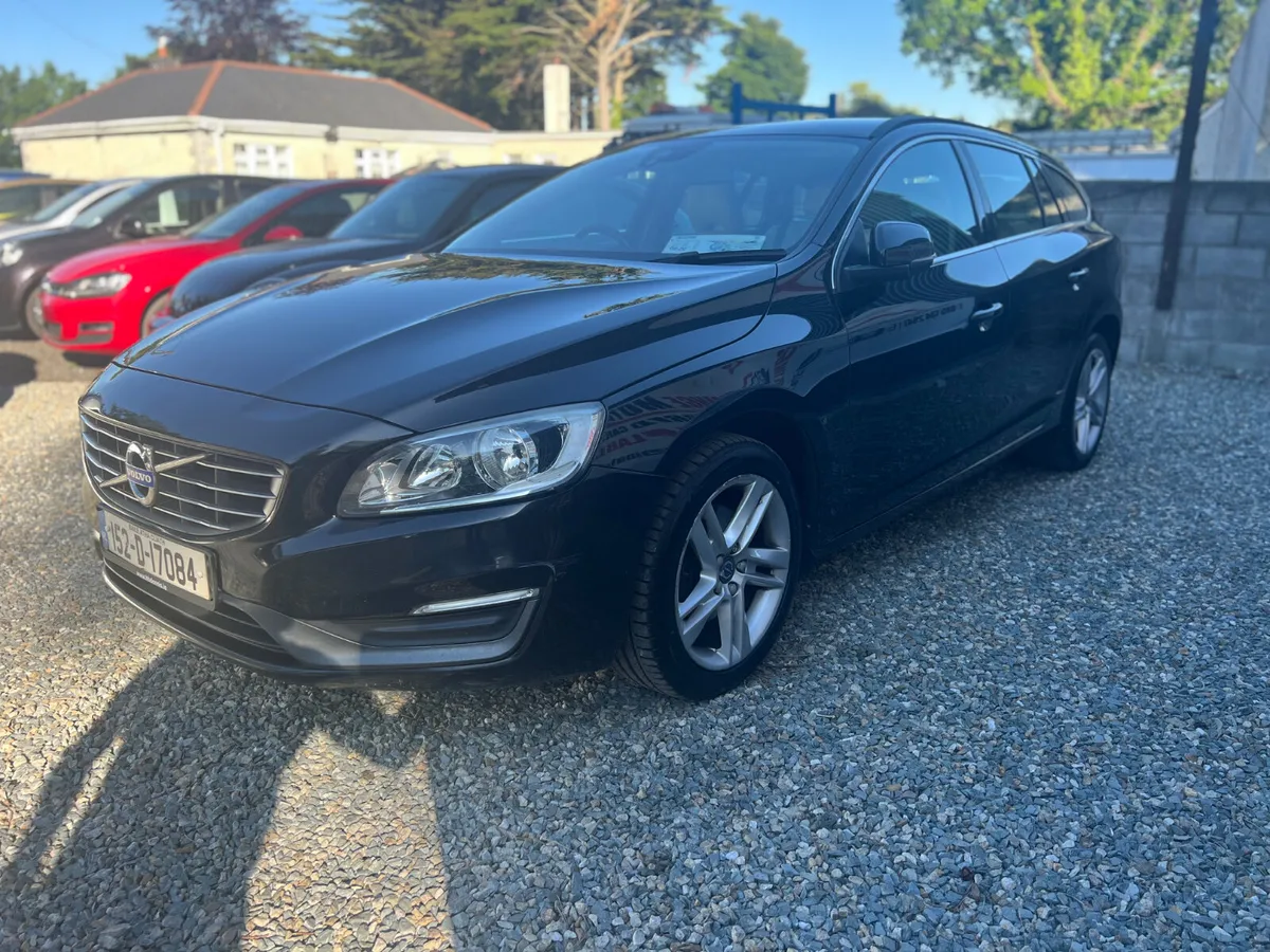 Volvo V60 2015 - Image 2