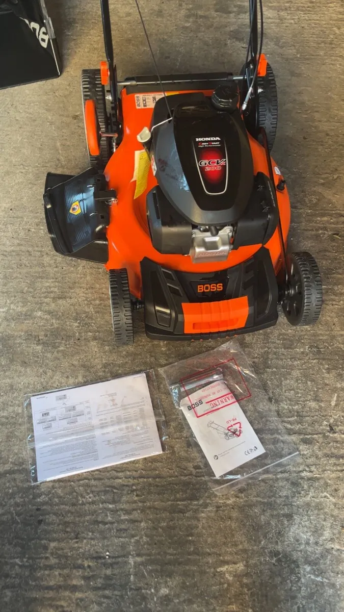 Unused 21” Lawnmower Honda GCV200 Easy start motor - Image 4
