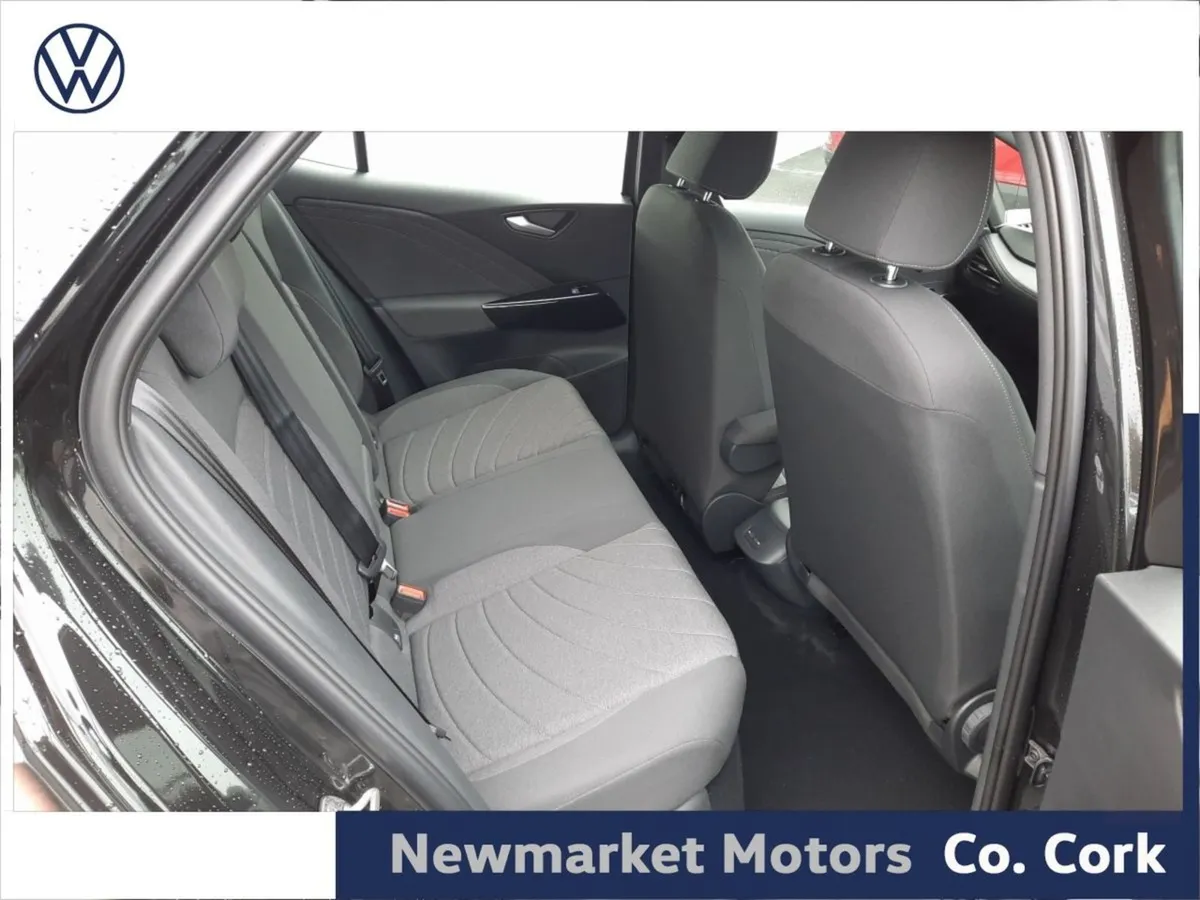 Volkswagen ID.3 Available PRO 58kwh Available FOR - Image 3