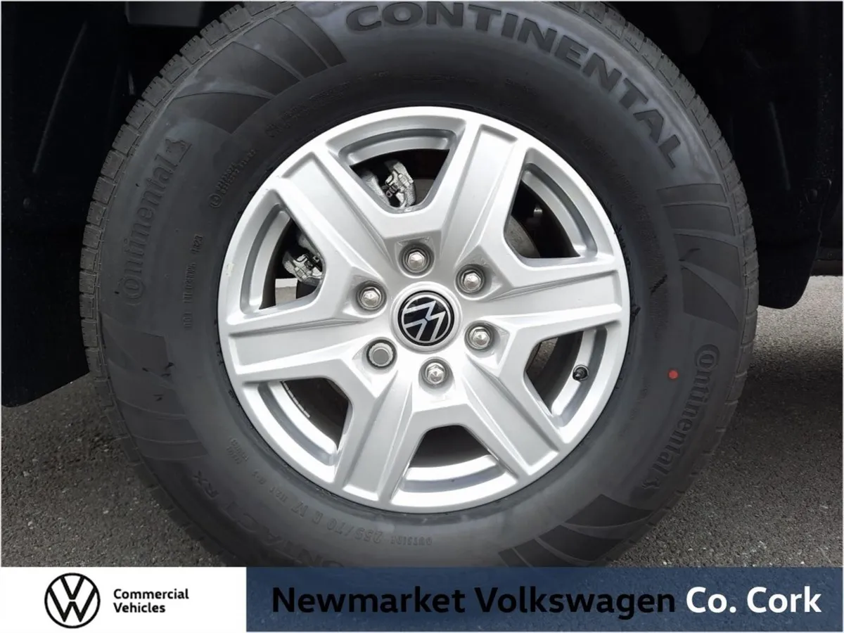 Volkswagen Amarok Life (2.0) 2.0 168BHP 6 Speed 4 - Image 2