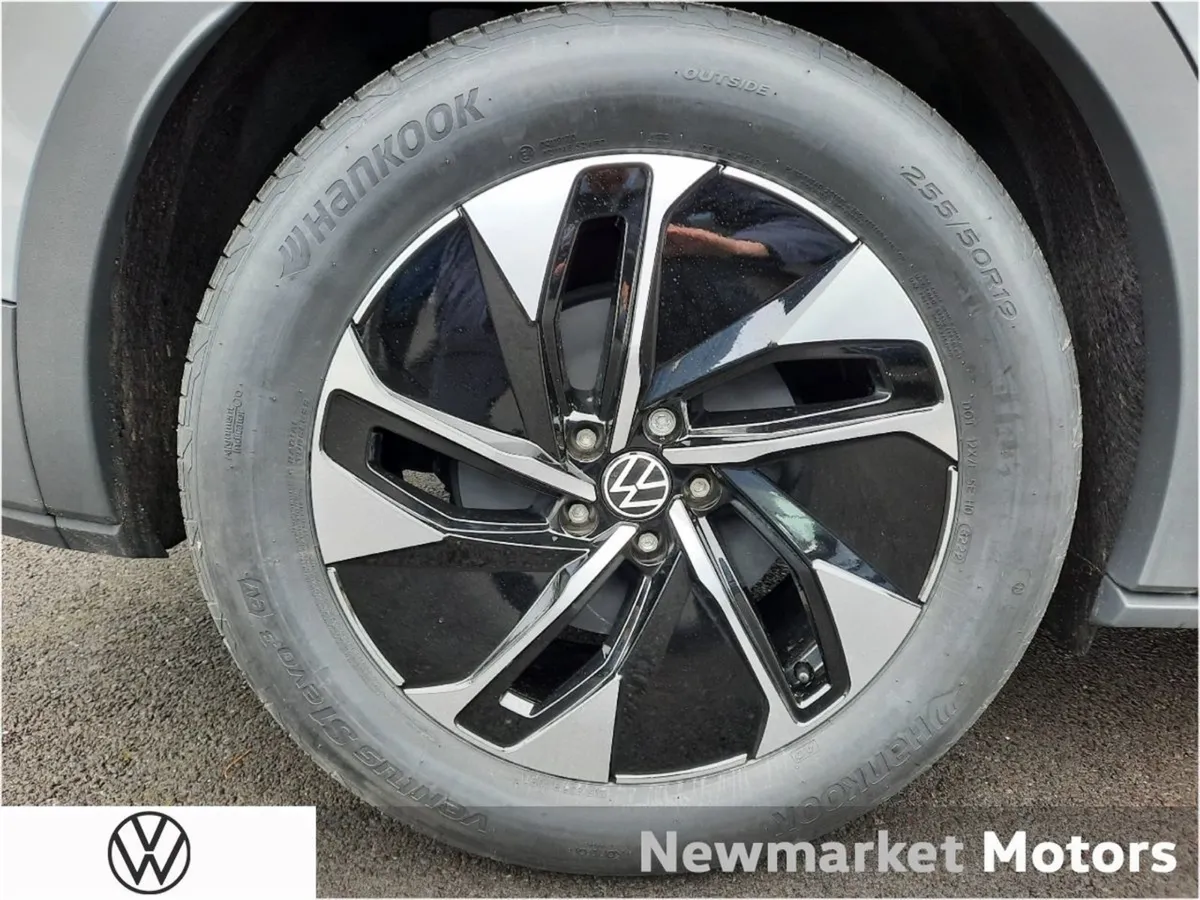 Volkswagen ID.4 PRO 286BHP New Model Long Range B - Image 2