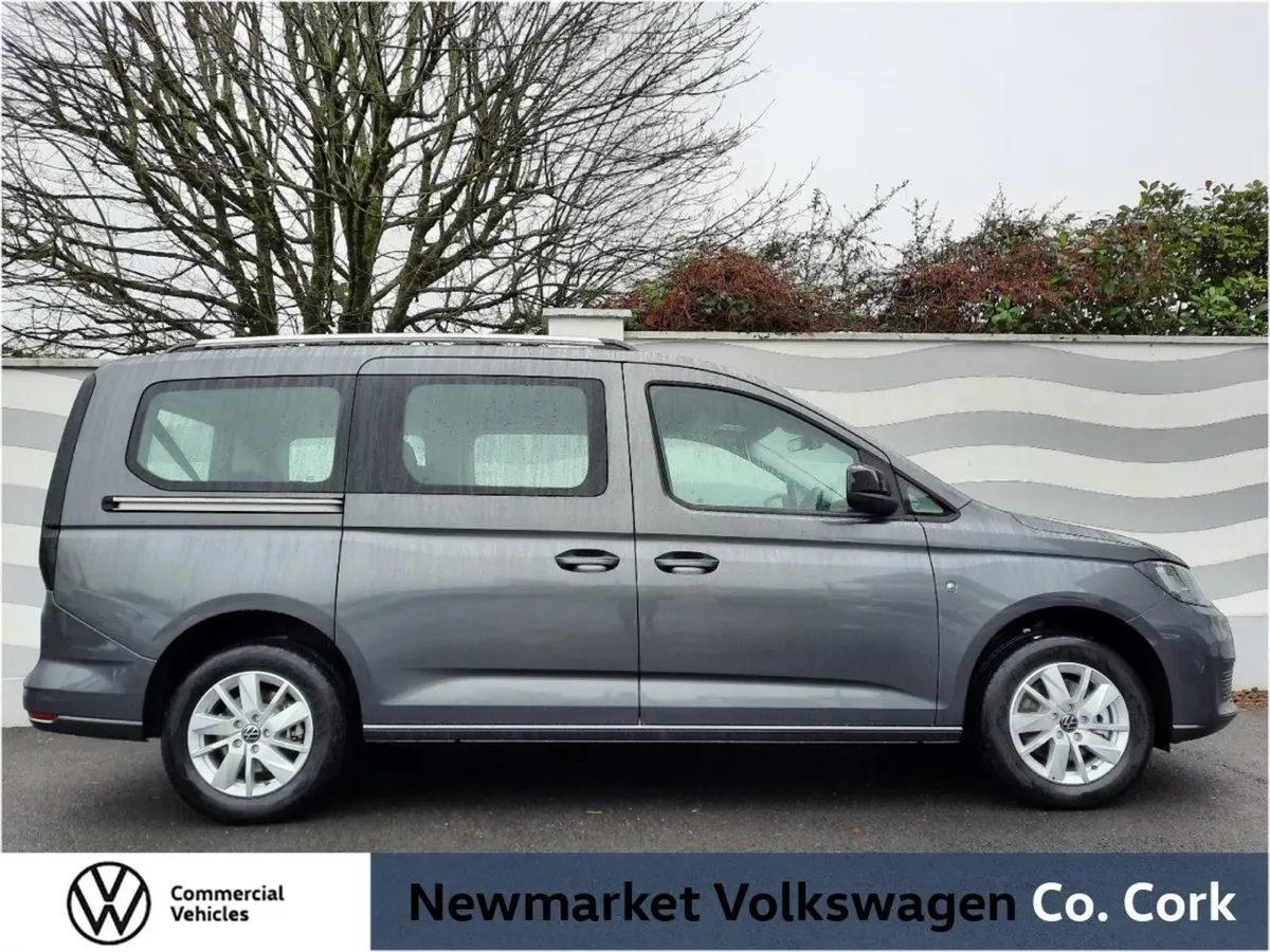 Volkswagen Caddy Maxi Life Seven Seater IN Stock - Image 2