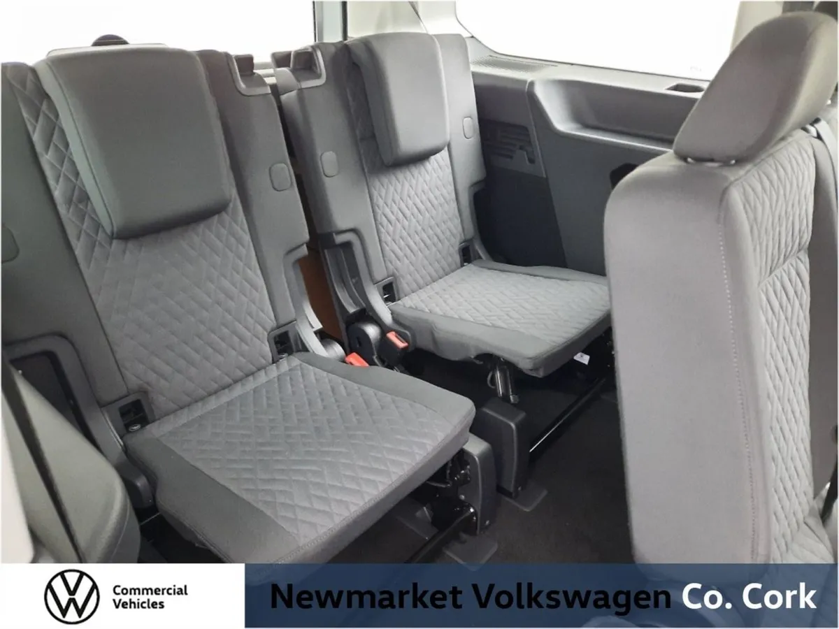 Volkswagen Caddy Maxi Life 7 Seater Long Wheel Ba - Image 4
