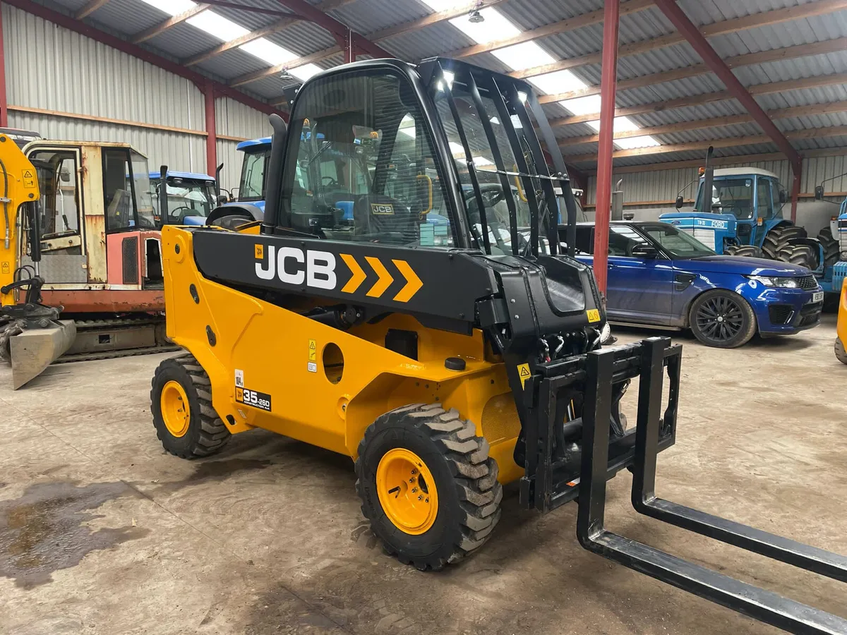 JCB Teletruk 35-26D Forklift Telehandler - Image 1
