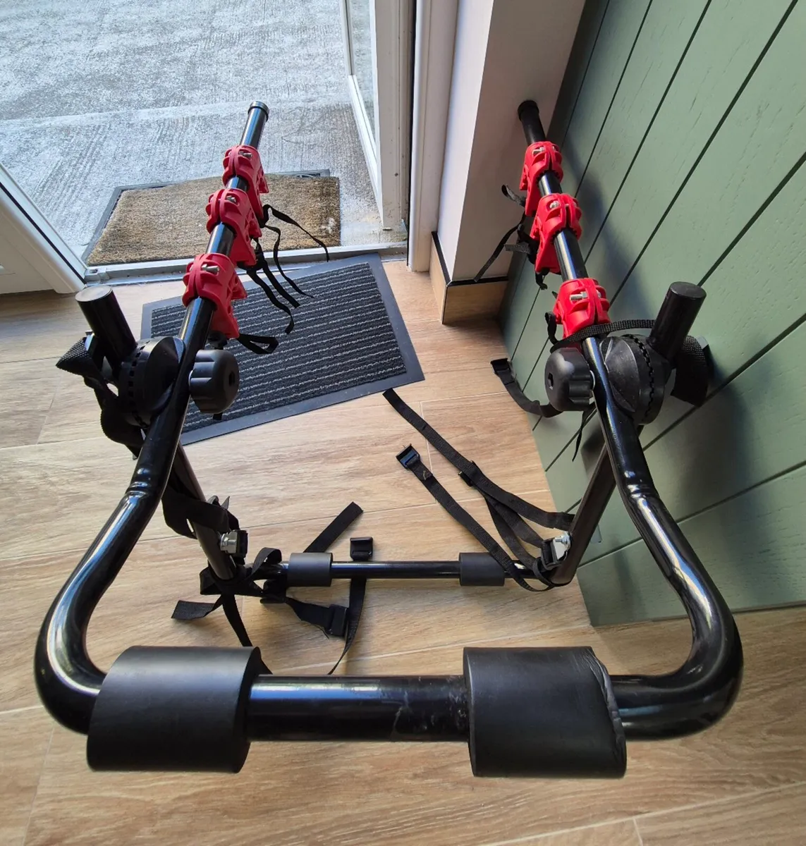 3 Bike Rear Mounted Bike Carrier - Image 2