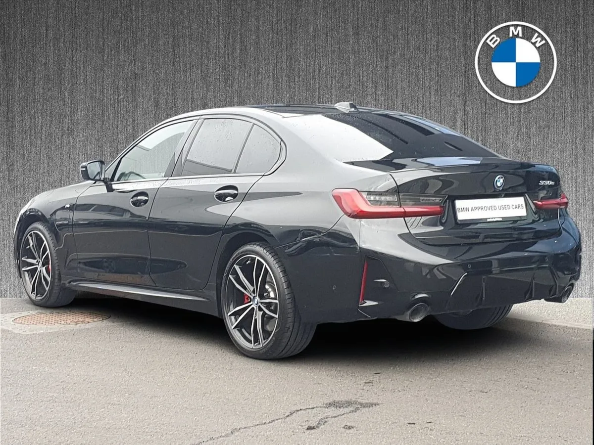 BMW 3 Series 330e M Sport Saloon - Image 3