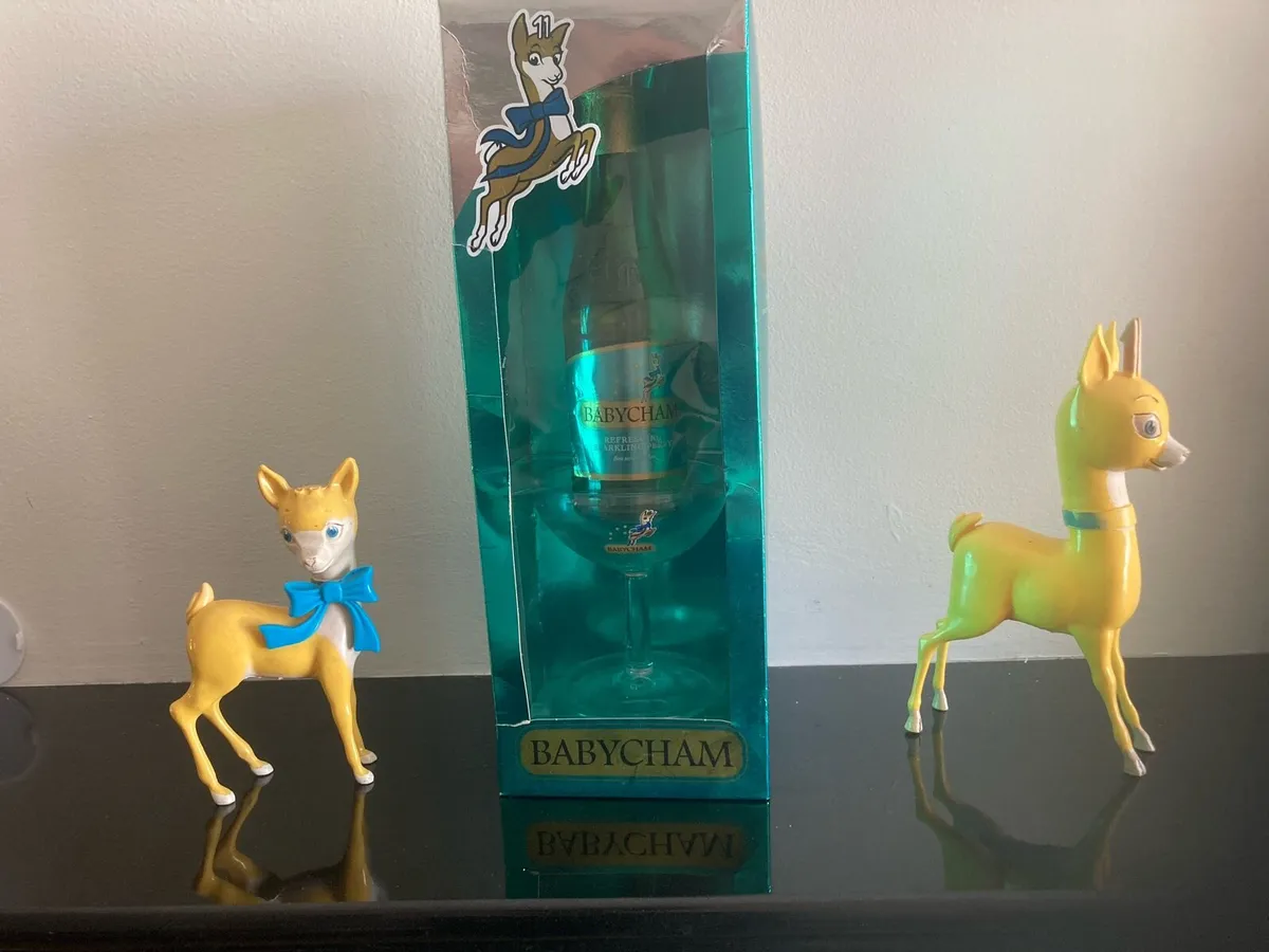 Pub Memorabilia - Image 1
