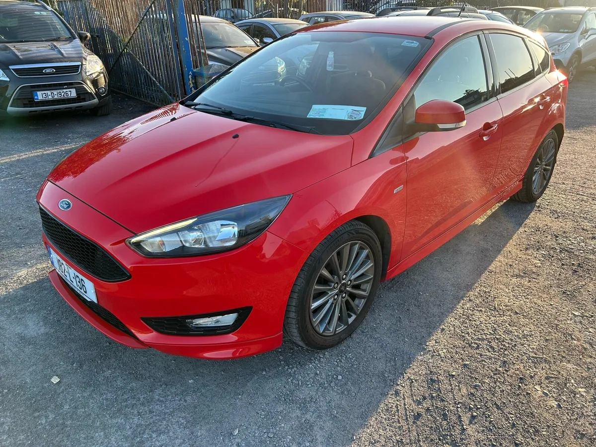 Ford Focus ST Line 1.5 Diesel - Image 3